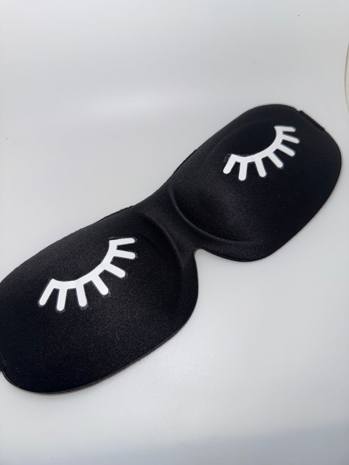 Sleep lash mask